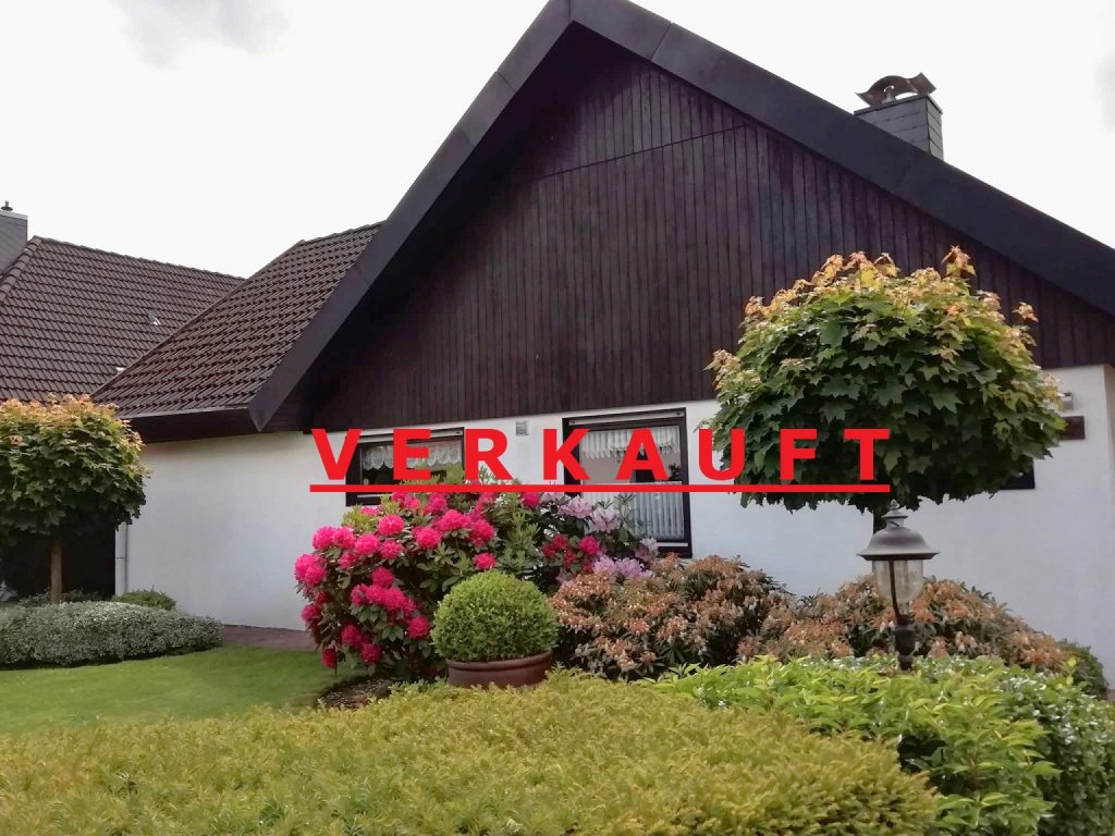 Topp-gepflegter Bungalow in guter Stadtrandlage 11 Strassenfront